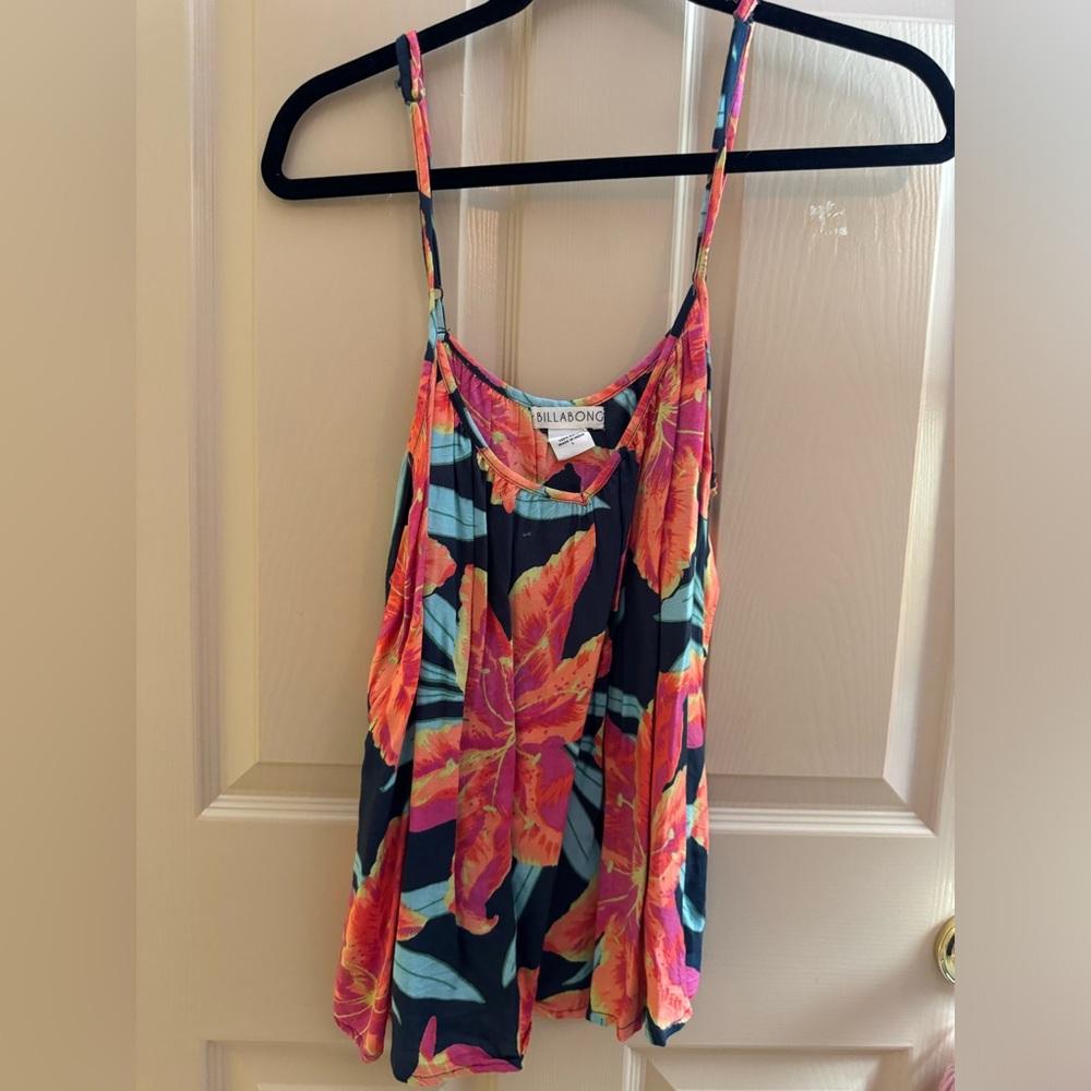 Billabong multi-coloured floral tank top #floral